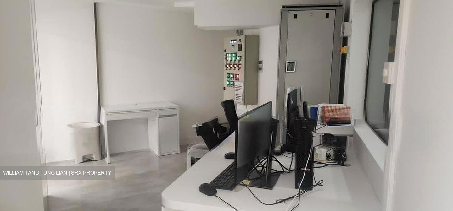 Tong Building (D9), Office #632360101